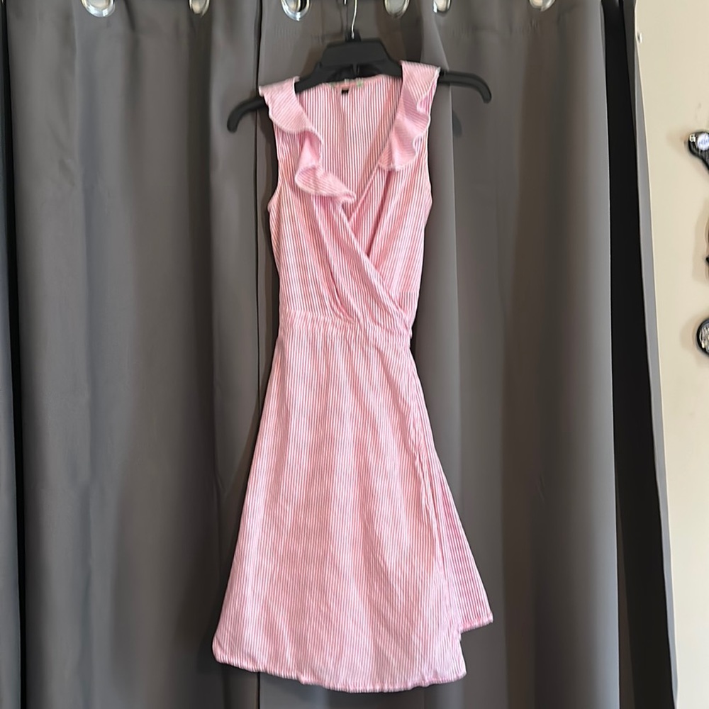 Pink seersucker wrap dress size medium